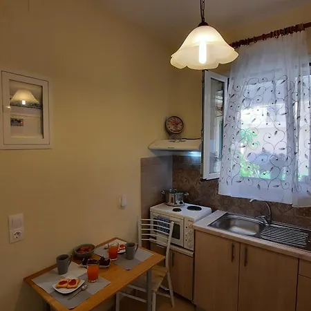 Myrsini Appartement *